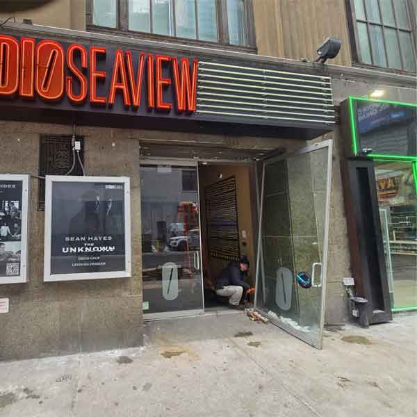 Door-repair-NYC Storefront door repair New York City