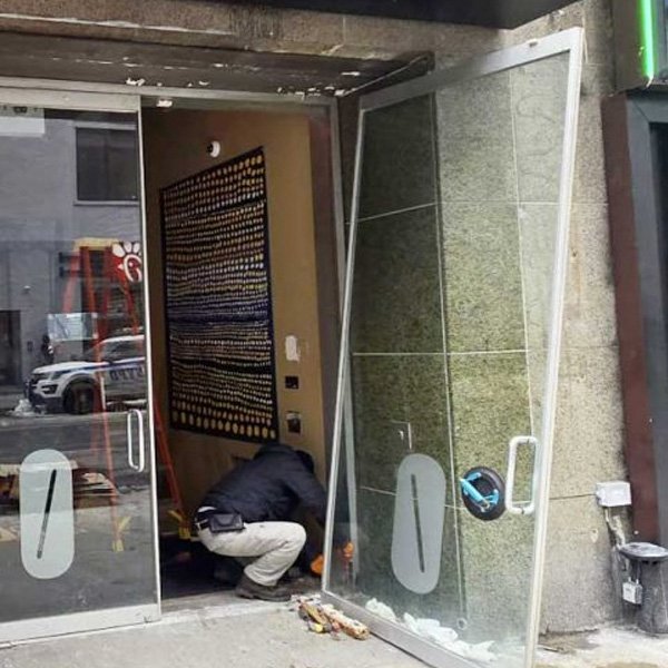 Door-repair-NYC Storefront glass door repair NYC